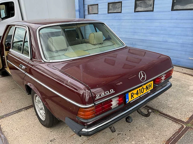 1983 mercedes-benz 240d personenauto - afbeelding 6 van  15