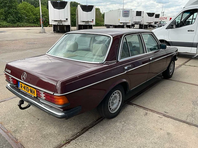 1983 mercedes-benz 240d personenauto - afbeelding 11 van  15