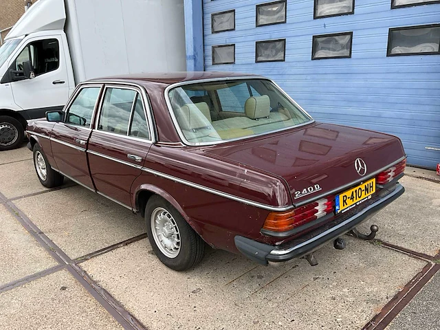 1983 mercedes-benz 240d personenauto - afbeelding 12 van  15