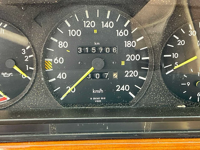1983 mercedes-benz s-klasse 380 se personenauto - afbeelding 3 van  18