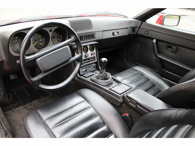 1983 porsche 944 oldtimer - afbeelding 10 van  39