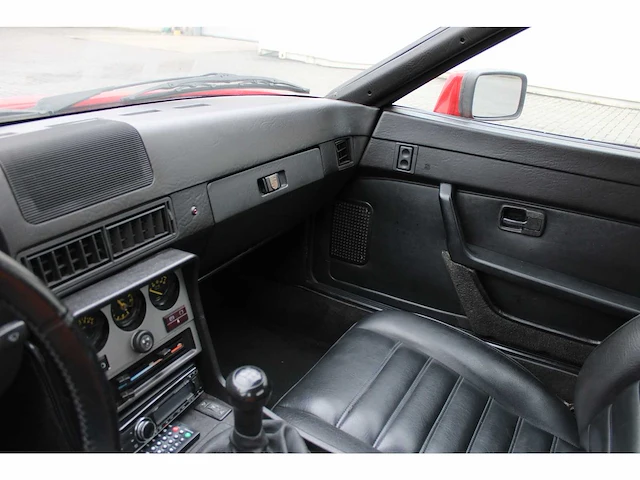 1983 porsche 944 oldtimer - afbeelding 11 van  39