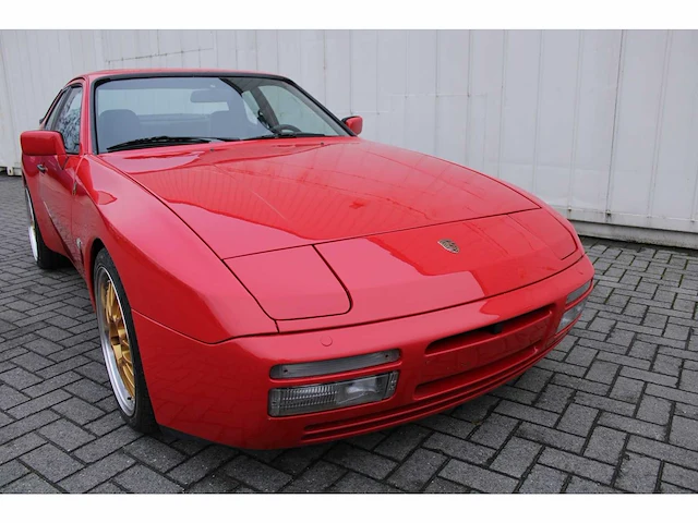 1983 porsche 944 oldtimer - afbeelding 34 van  39
