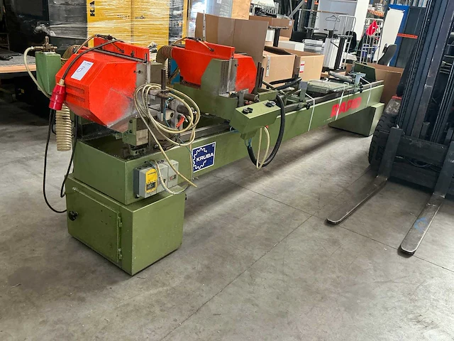 1983 rapid dgs dubbelkops verstek afkortzaagmachine - afbeelding 1 van  9