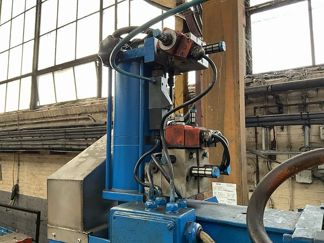 1983 schlatter selecta p1.171.20.32 puntlasmachine - afbeelding 7 van  23