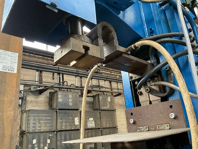 1983 schlatter selecta p1.171.20.32 puntlasmachine - afbeelding 23 van  23