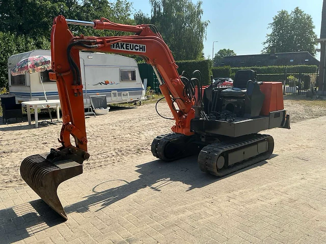1983 takeuchi tw25 minigraafmachine - afbeelding 1 van  29