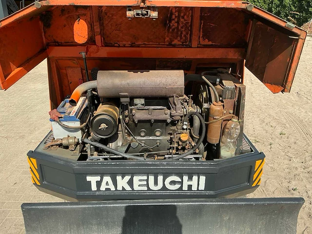 1983 takeuchi tw25 minigraafmachine - afbeelding 29 van  29