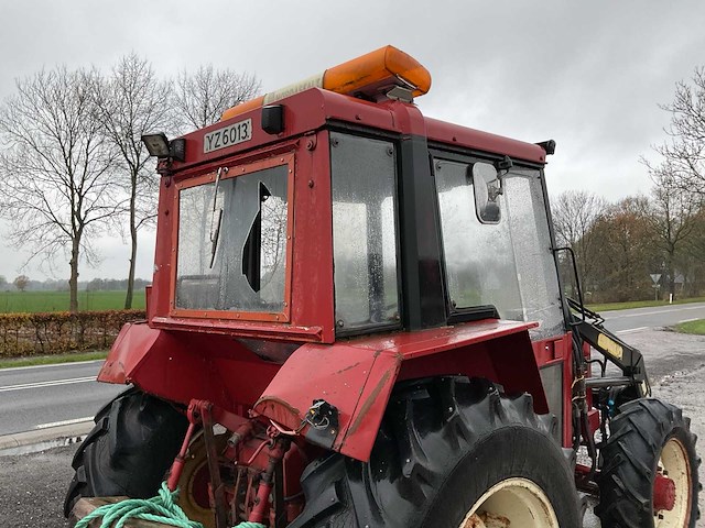 1984 - case ih - 633 - vierwielaangedreven landbouwtractor - afbeelding 2 van  22