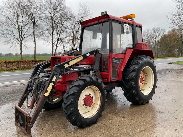 1984 - case ih - 633 - vierwielaangedreven landbouwtractor - afbeelding 20 van  22