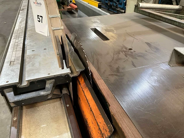 1984 altendorf tafelcirkelzaagmachine - afbeelding 7 van  9