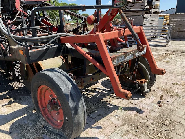 1984 amac zm2 aardappelrooier - afbeelding 15 van  37