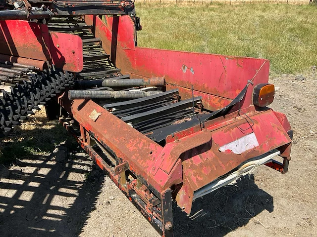 1984 amac zm2 aardappelrooier - afbeelding 37 van  37