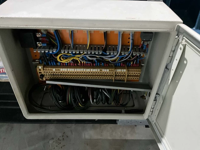 1984 avk dkbn49/250-4ts noodstroomgenerator (2x) - afbeelding 21 van  52