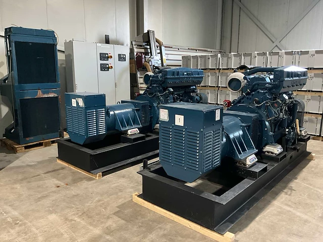 1984 avk dkbn49/250-4ts noodstroomgenerator (2x) - afbeelding 23 van  52