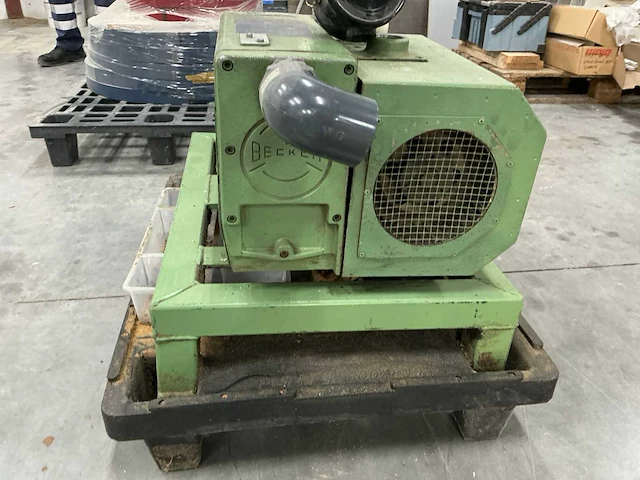 1984 becker u2. 100 sa vacuümpomp - afbeelding 8 van  9
