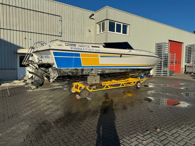 1984 bruno abbate - primatist 30 turbo diesel - motor yacht - afbeelding 17 van  36