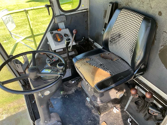 1984 claas dominator 98 maaidorser - afbeelding 18 van  33
