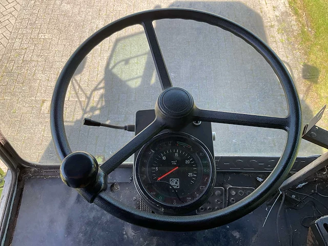 1984 claas dominator 98 maaidorser - afbeelding 26 van  33