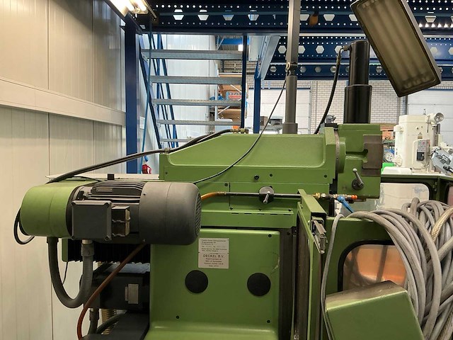 1984 deckel fp3nc freesmachine - afbeelding 9 van  14