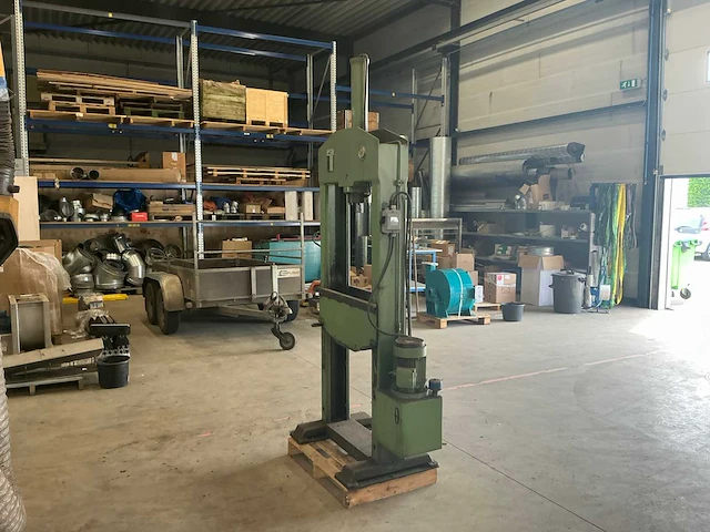 1984 euma ehp-10-he hydraulische pers 10 ton - afbeelding 1 van  14