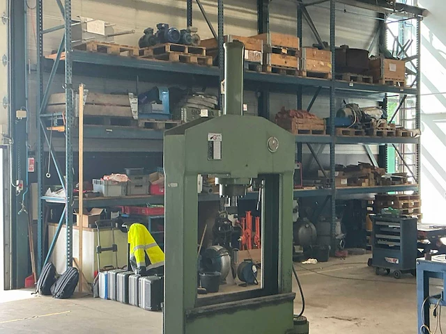 1984 euma ehp-10-he hydraulische pers 10 ton - afbeelding 7 van  14