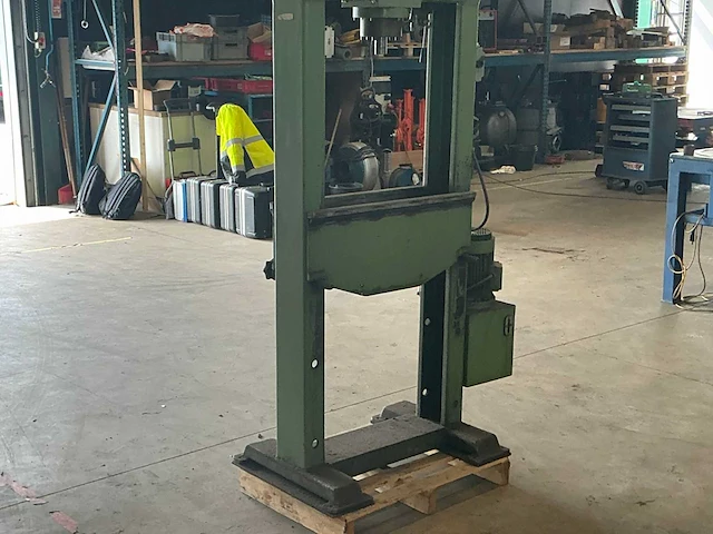 1984 euma ehp-10-he hydraulische pers 10 ton - afbeelding 8 van  14