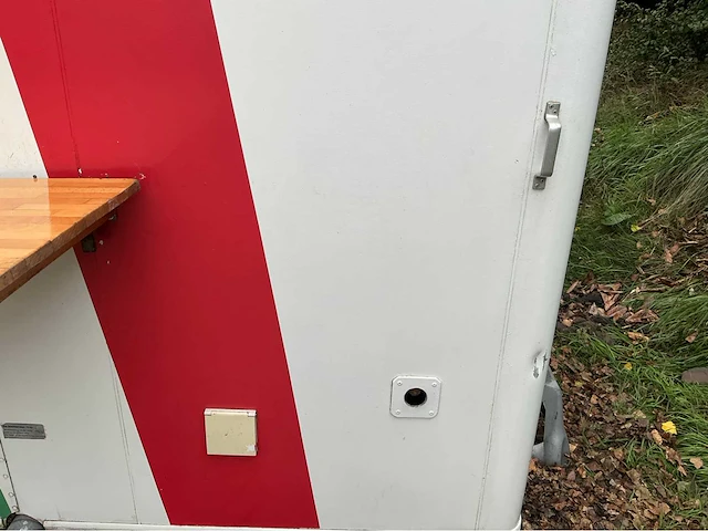 1984 evels foodtruck - afbeelding 4 van  65