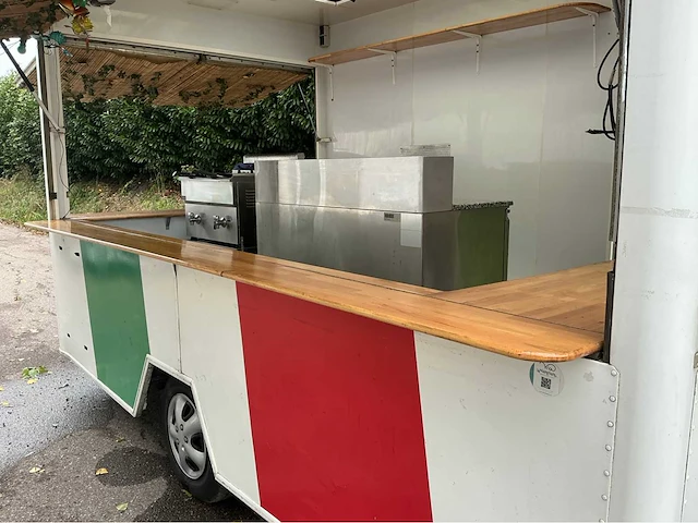 1984 evels foodtruck - afbeelding 35 van  65