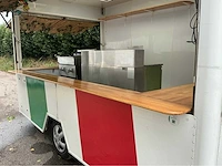 1984 evels foodtruck - afbeelding 35 van  65