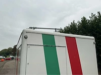 1984 evels foodtruck - afbeelding 53 van  65