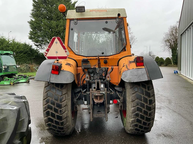 1984 fendt 270p tweewielaangedreven landbouwtractor - afbeelding 6 van  29