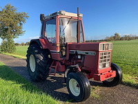 1984 international 845xl tweewielaangedreven landbouwtractor - afbeelding 5 van  12