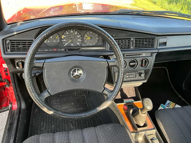 1984 mercedes-benz 190 d oldtimer - afbeelding 19 van  41