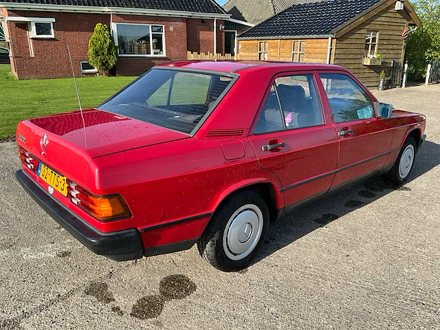 1984 mercedes-benz 190 d oldtimer - afbeelding 39 van  41