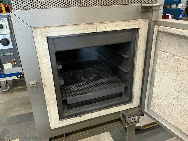 1984 naber n 50 cl laboratoriumoven - afbeelding 4 van  8