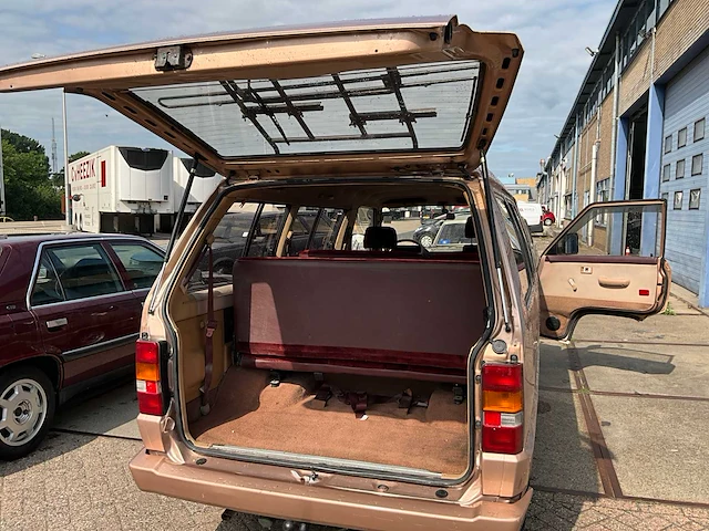 1984 toyota model f lite ace gl personenbus - afbeelding 17 van  24