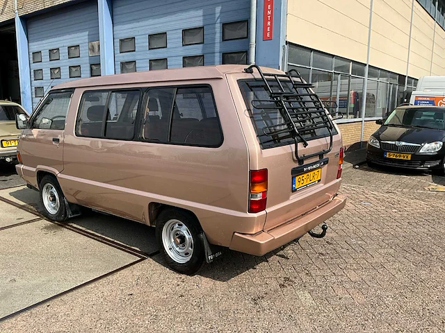 1984 toyota model f lite ace gl personenbus - afbeelding 19 van  24