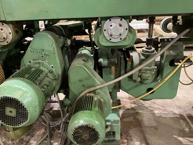 1984 weinig unimat 22a vierzijdige profileer- en schaafmachine - afbeelding 4 van  17