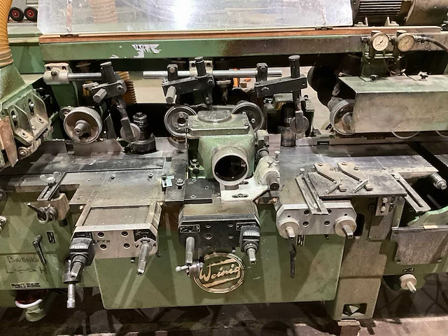 1984 weinig unimat 22a vierzijdige profileer- en schaafmachine - afbeelding 10 van  17