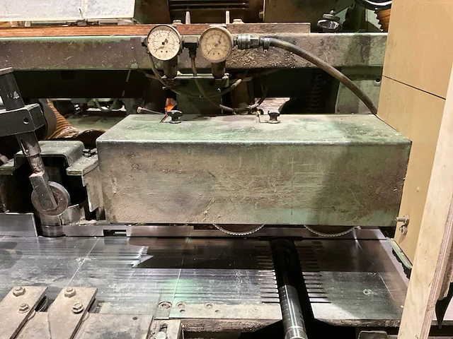 1984 weinig unimat 22a vierzijdige profileer- en schaafmachine - afbeelding 11 van  17
