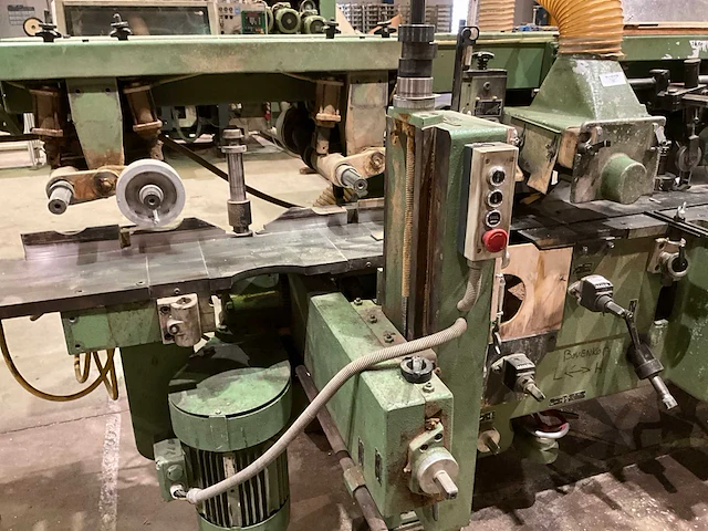1984 weinig unimat 22a vierzijdige profileer- en schaafmachine - afbeelding 13 van  17
