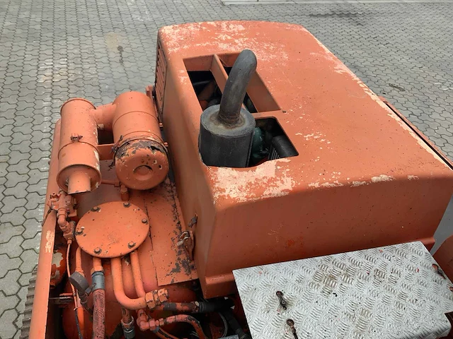 1985 atlas 1301 e rupsgraafmachine - afbeelding 21 van  56