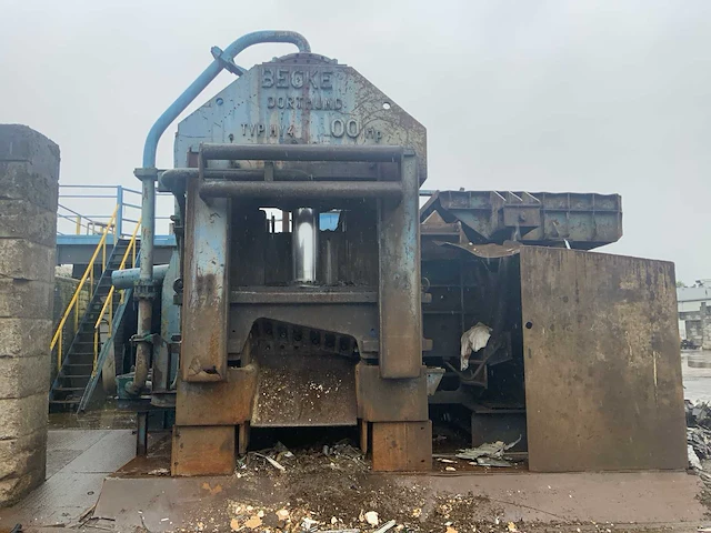 1985 beckers hy-4/500mp vaste schrootschaar 500 ton - afbeelding 23 van  46