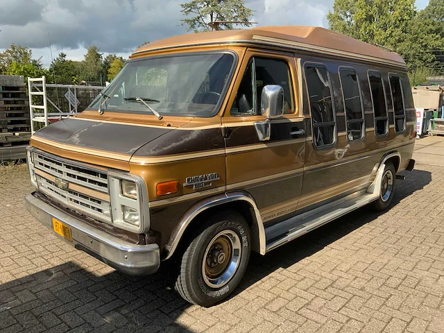 1985 chevrolet chevy van 20 roman wheels personenauto - afbeelding 1 van  46