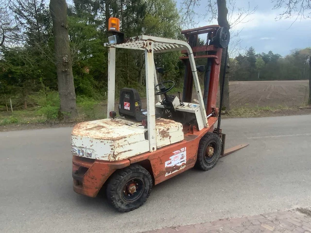 1985 datsun ef 25 vorkheftruck - afbeelding 22 van  28