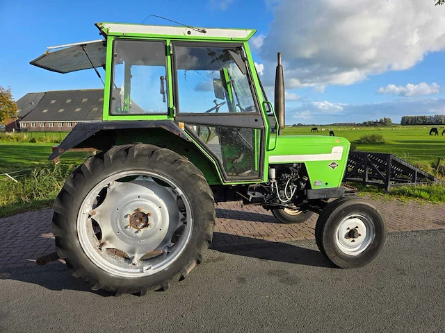 1985 deutz d 6007c tweewielaangedreven landbouwtractor - afbeelding 24 van  28