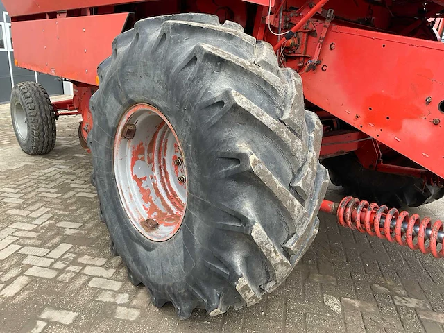 1985 deutz-fahr m 1322 maaidorser - afbeelding 14 van  41