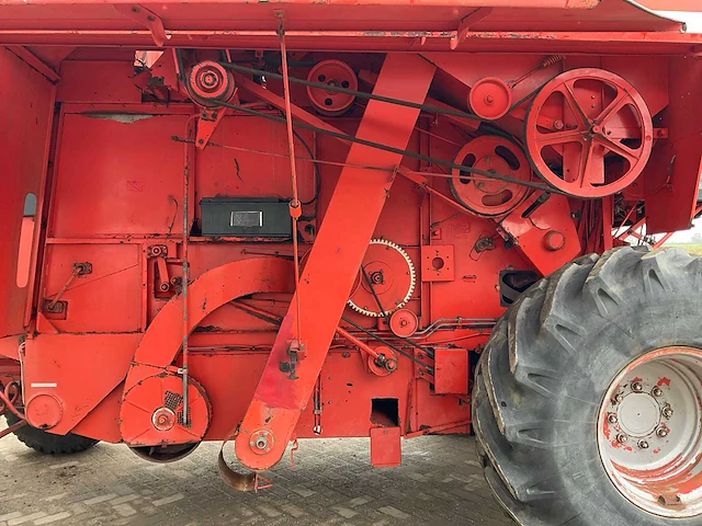 1985 deutz-fahr m 1322 maaidorser - afbeelding 16 van  41