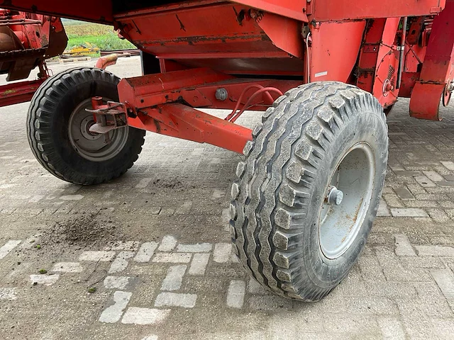 1985 deutz-fahr m 1322 maaidorser - afbeelding 18 van  41